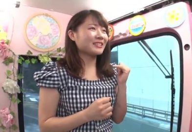 マジックミラー便!あざとくない可愛さの女子大生がノーパンでおま●こを押しつける騎乗位で射精までやりとげた!!
